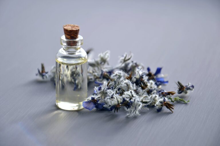 5 Tips For Choosing the Best Essential Oils for Aromatherapy – 2023 Guide