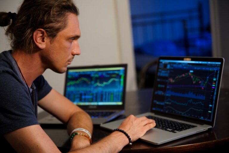 5 Signs You Are Using The Wrong Cryptocurrency Trading Strategy 