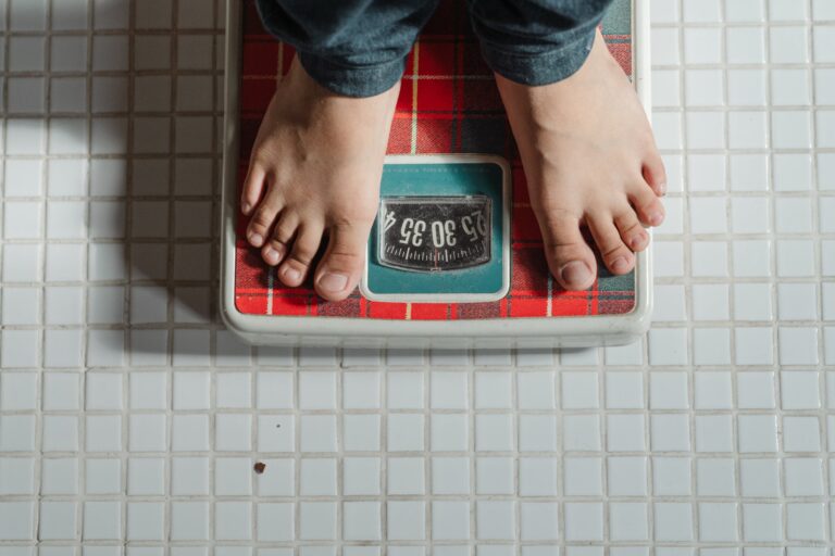 Will you Gain Weight Using CBD Products – 2023 Guide