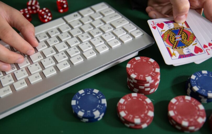 6 Basic Rules To Follow When Playing Online Casino Games - We 7
