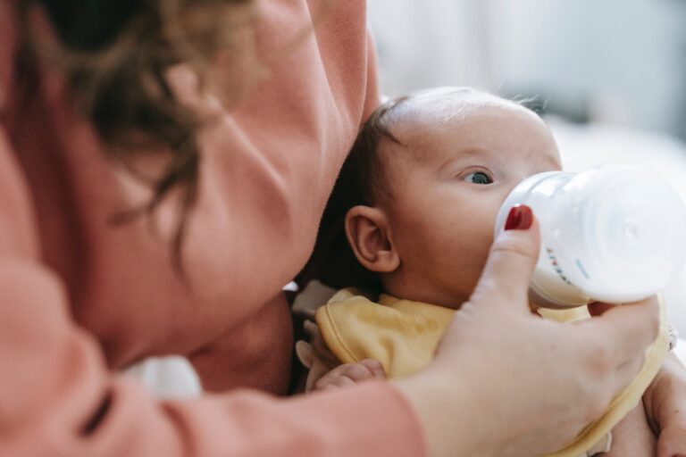 How to Find the Safest Organic Infant Formula