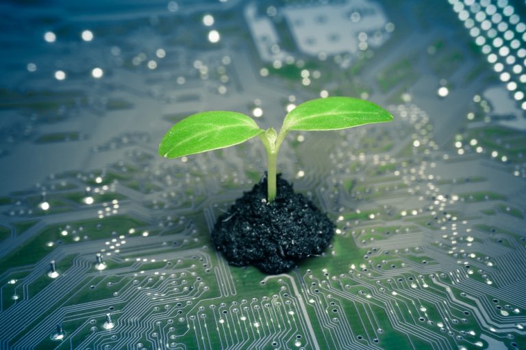 What Are The Advantages And Disadvantages Of Green Technology?